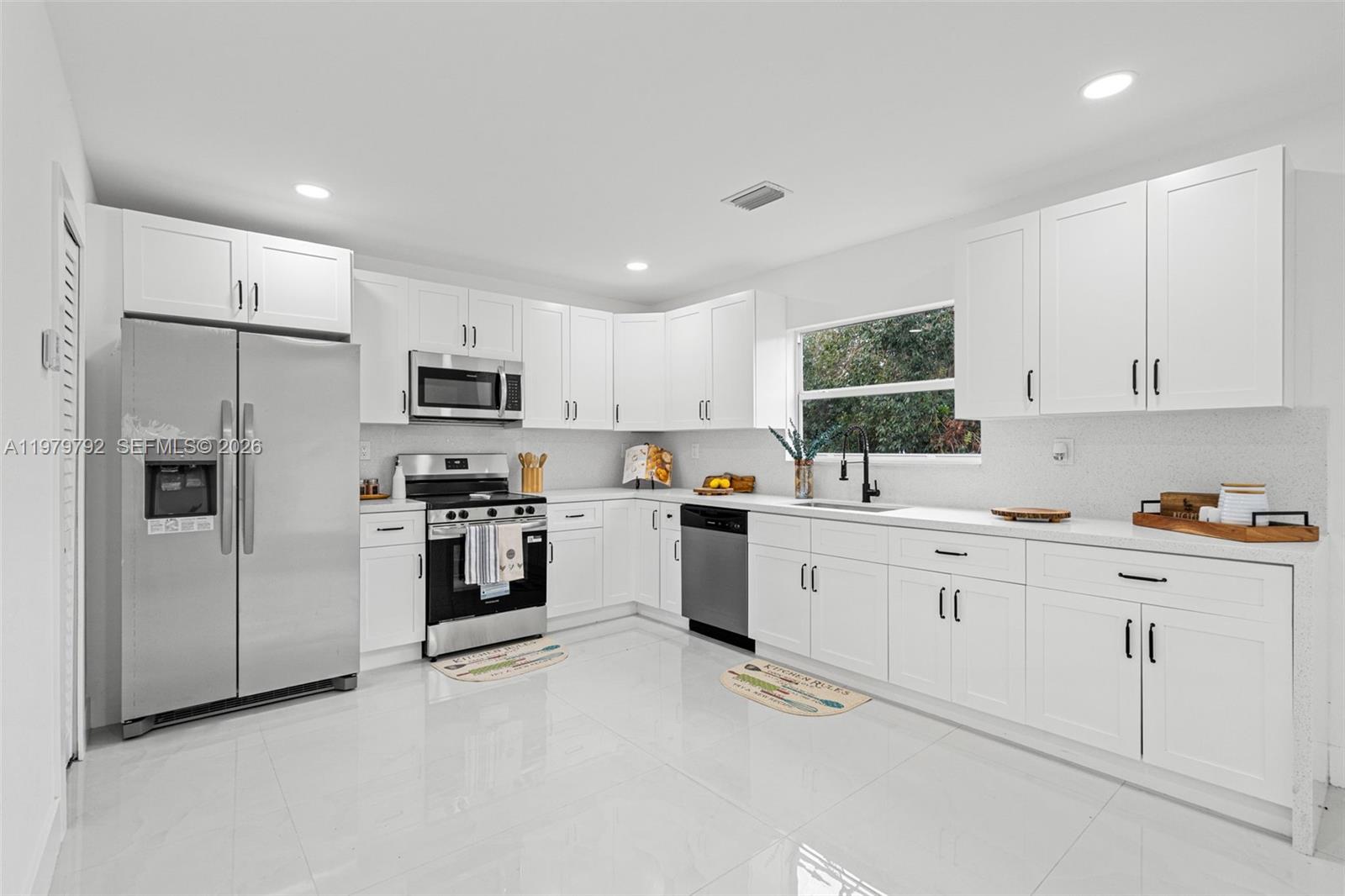 Acreage - Residential