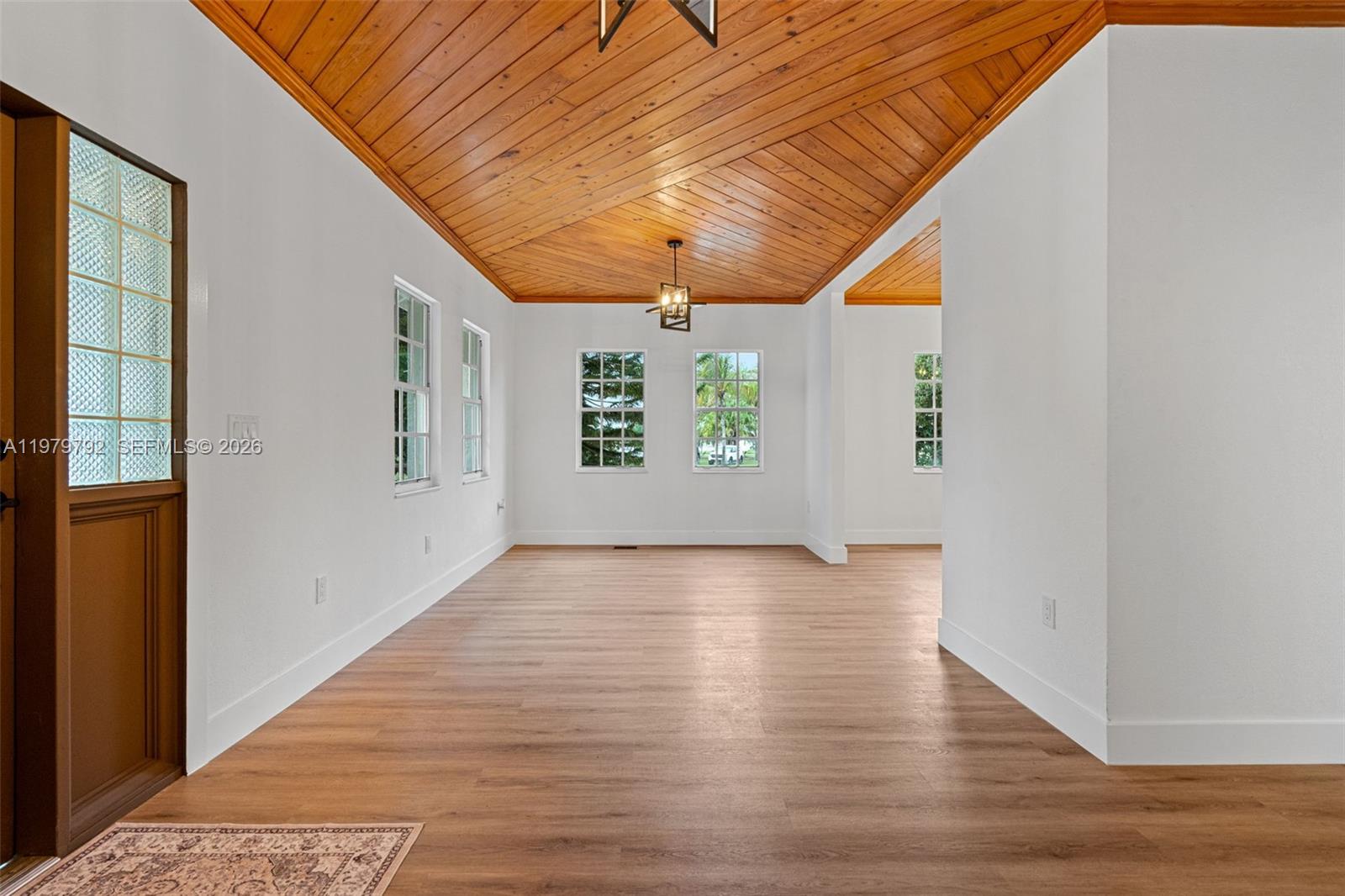 Acreage - Residential