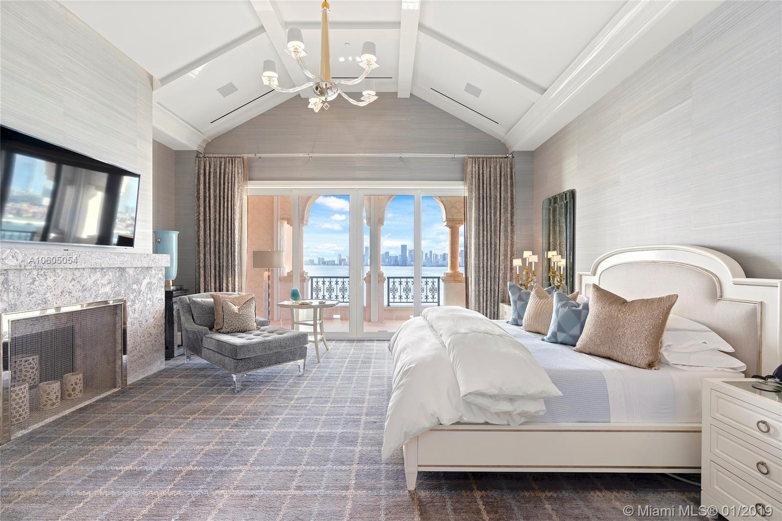 BAYVIEW FISHER ISL CONDO N - Residential