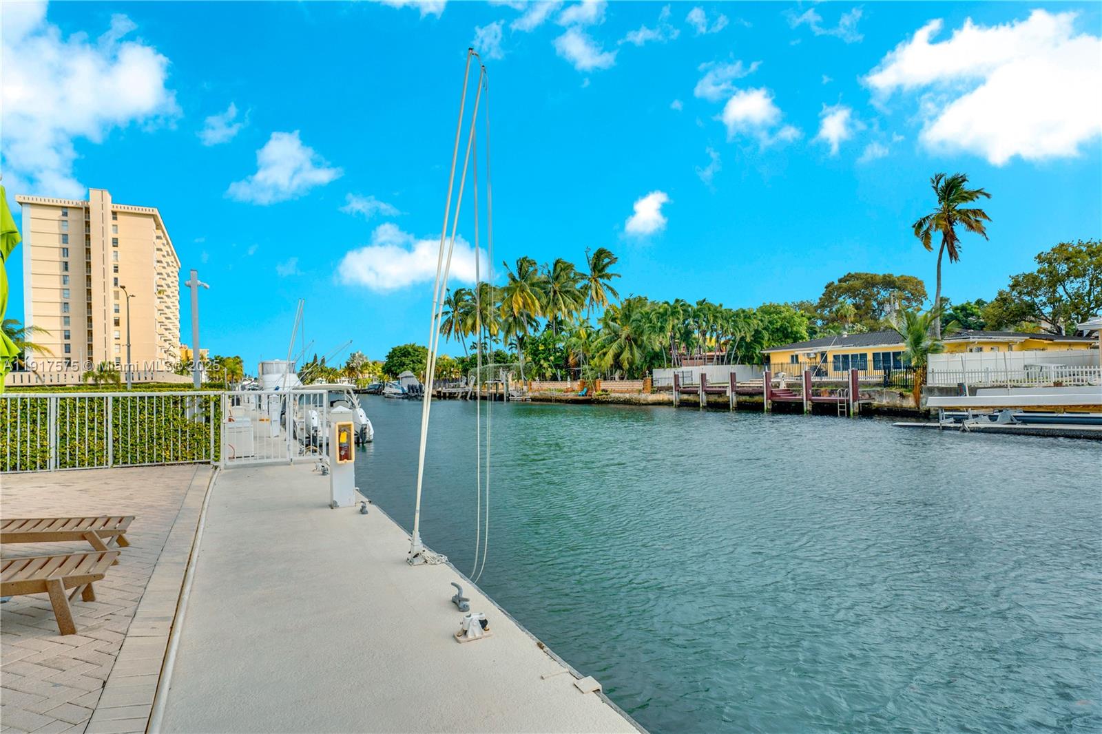 KEYSTONE TOWERS CONDO - Residential