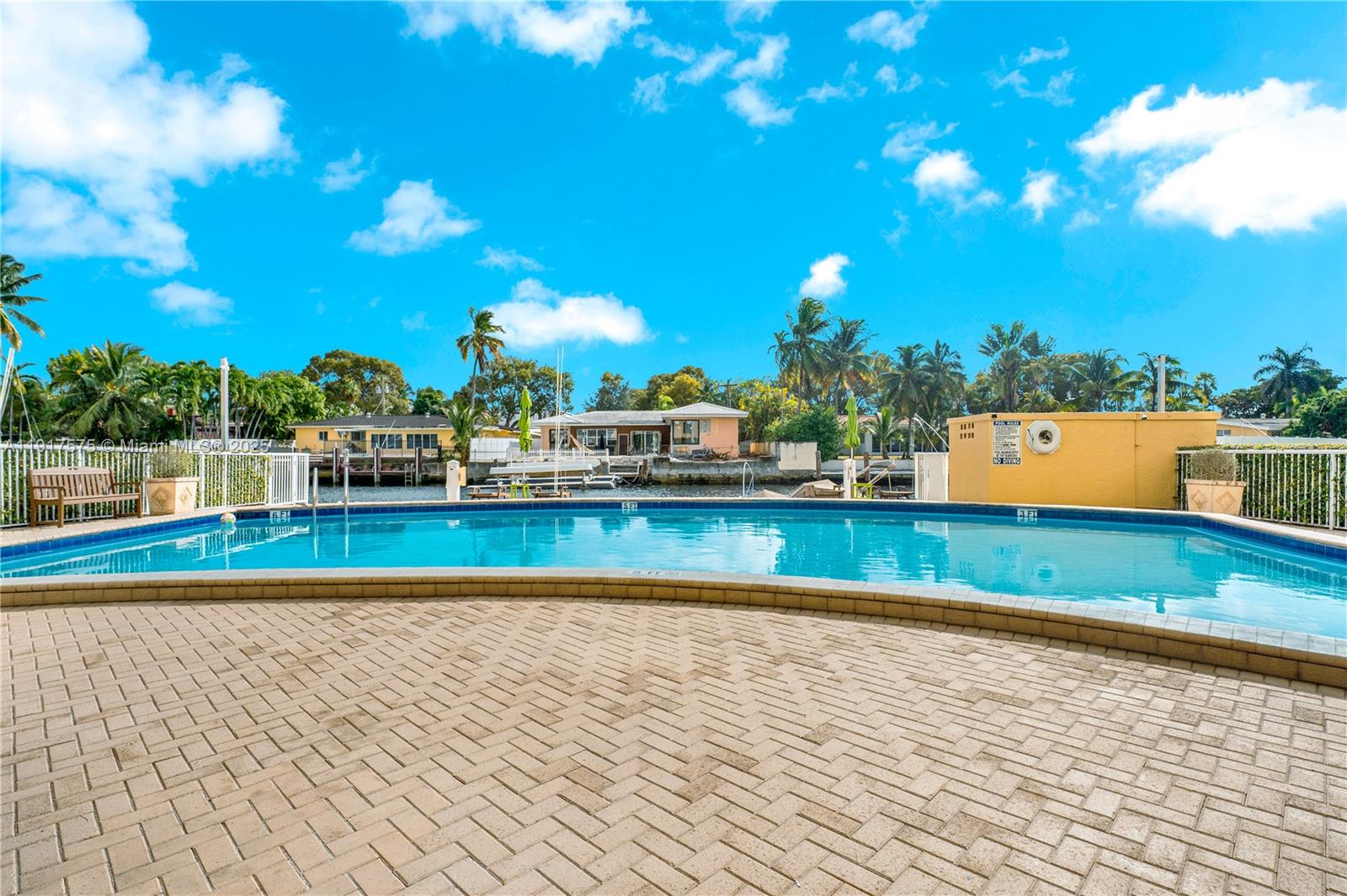 KEYSTONE TOWERS CONDO - Residential