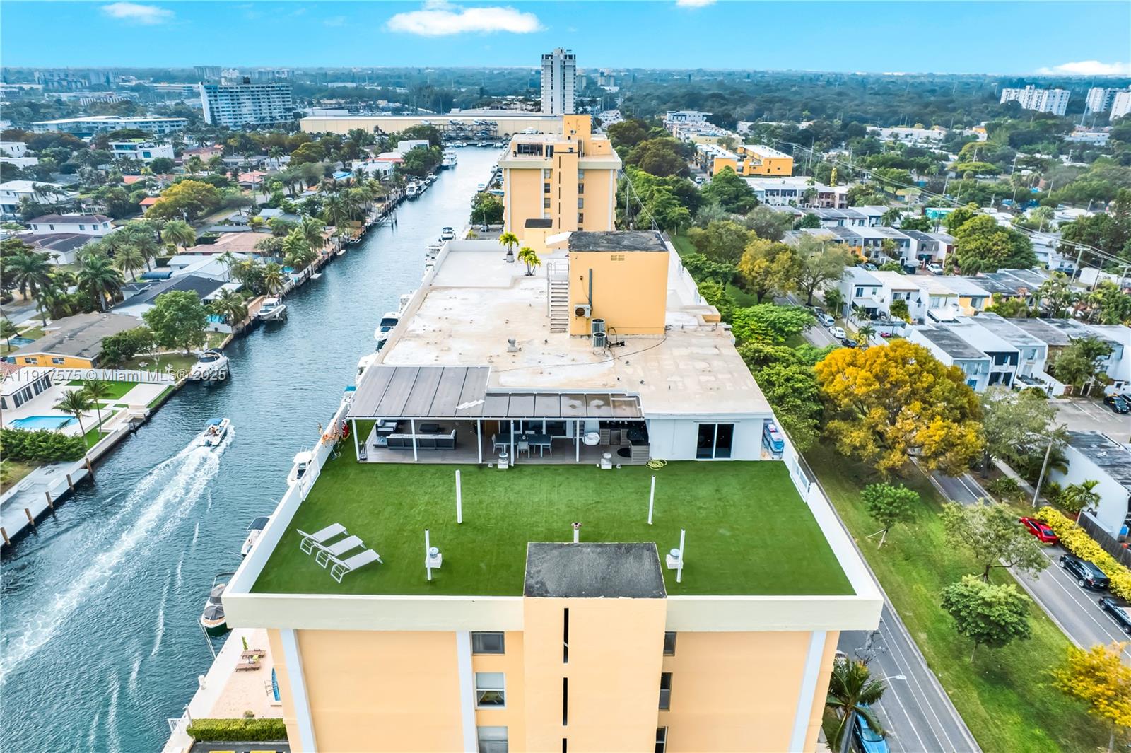 KEYSTONE TOWERS CONDO - Residential