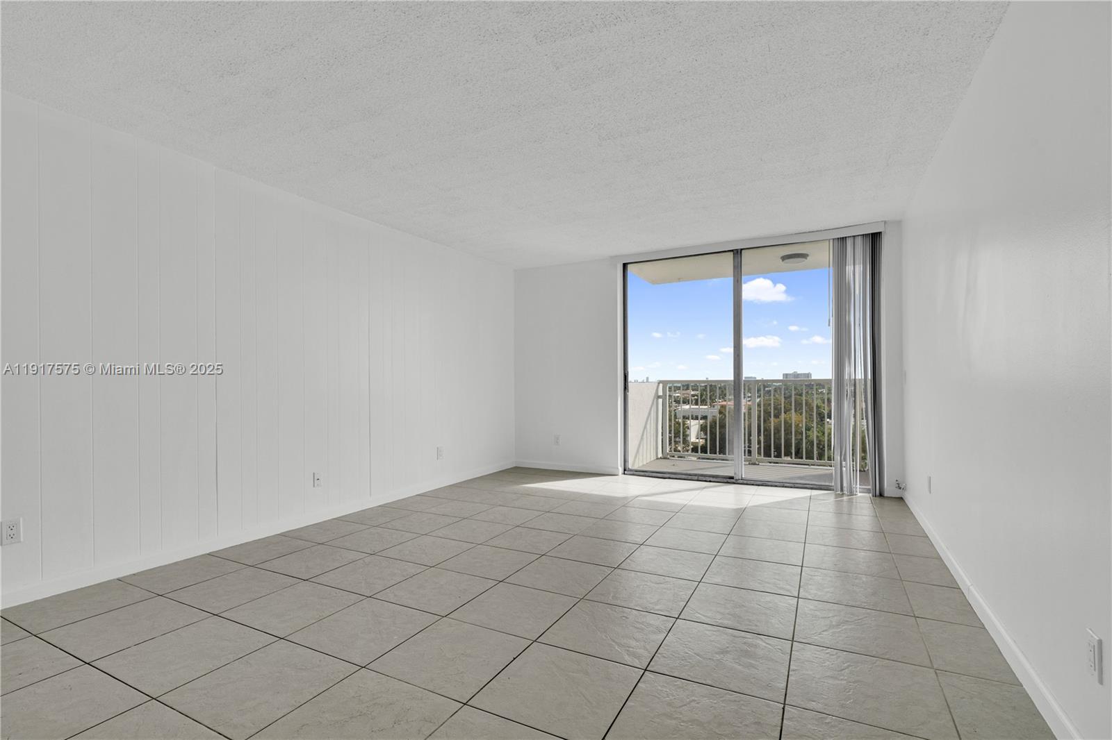 KEYSTONE TOWERS CONDO - Residential