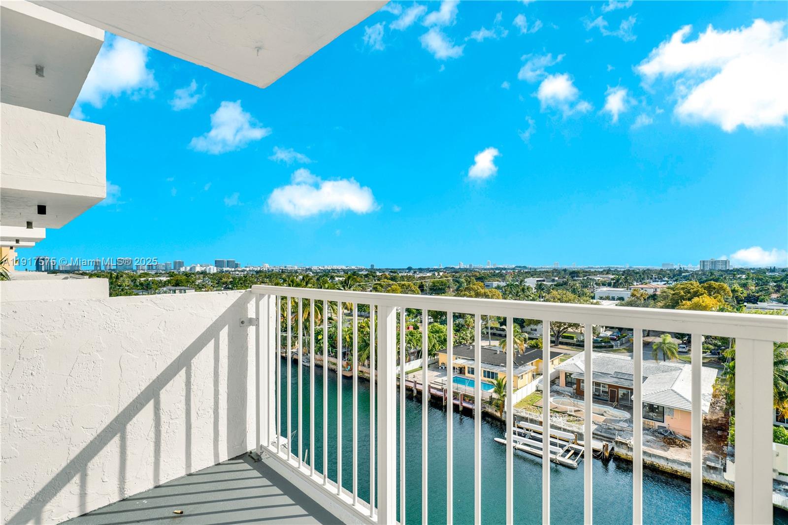 KEYSTONE TOWERS CONDO - Residential