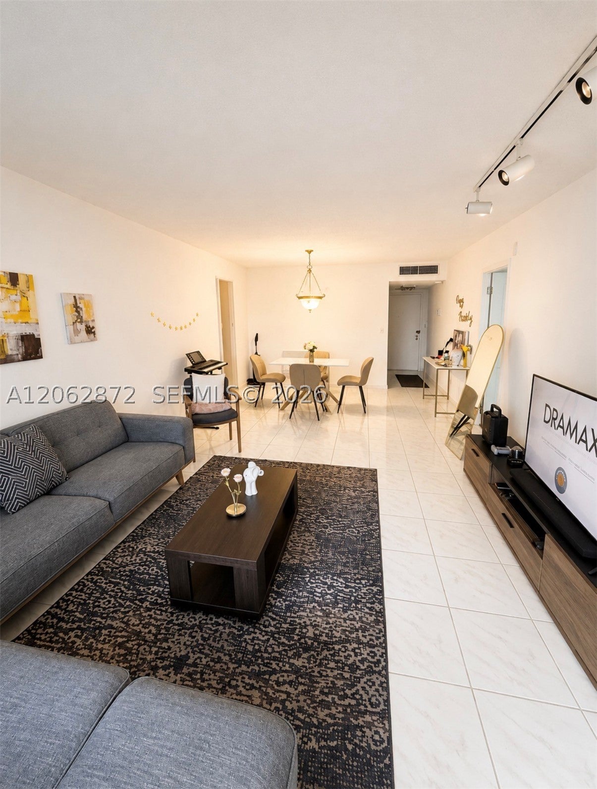 600 Three Islands Blvd 1207, Hallandale Beach FL 33009