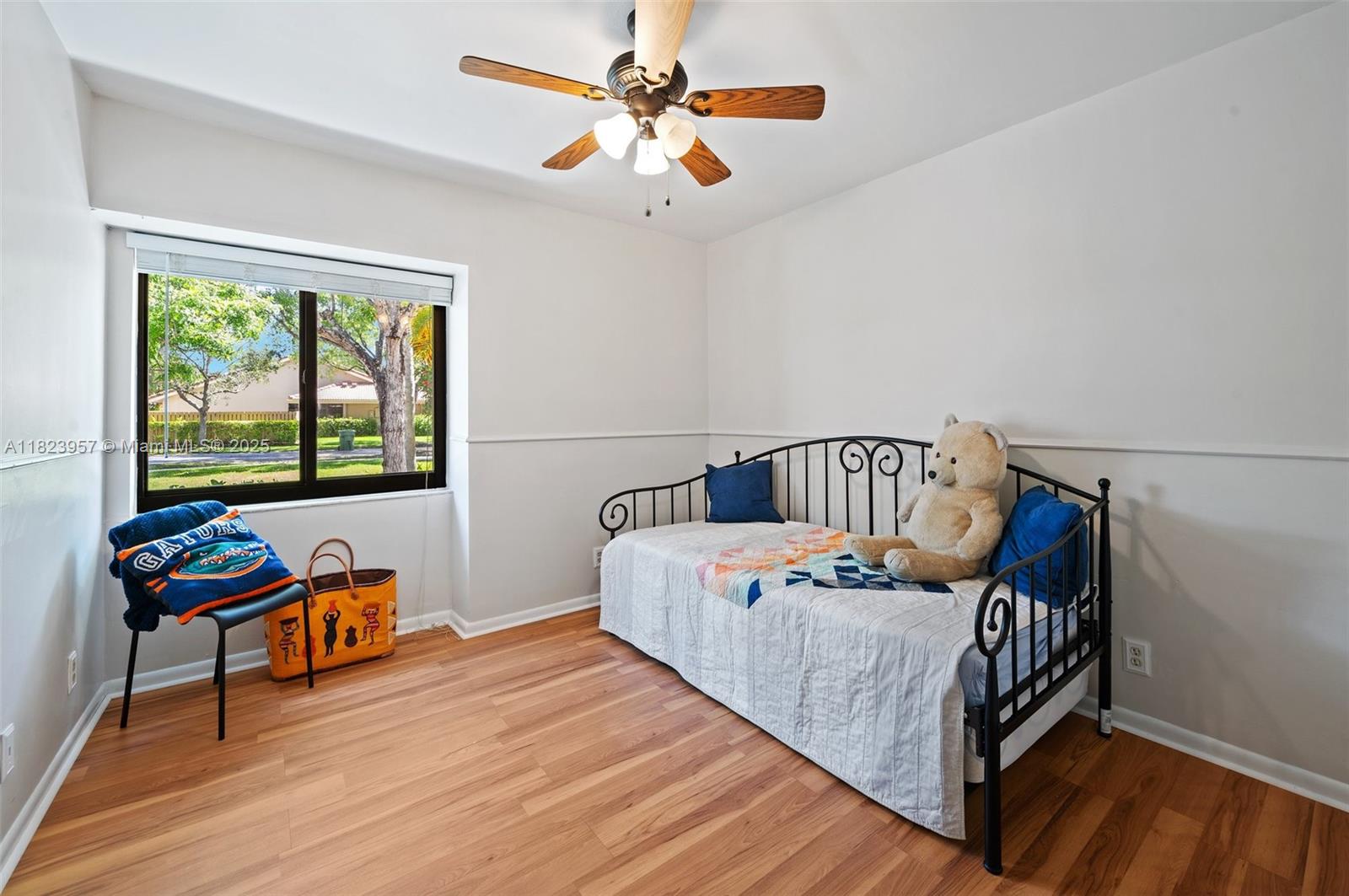 Oaks 1 - Residential