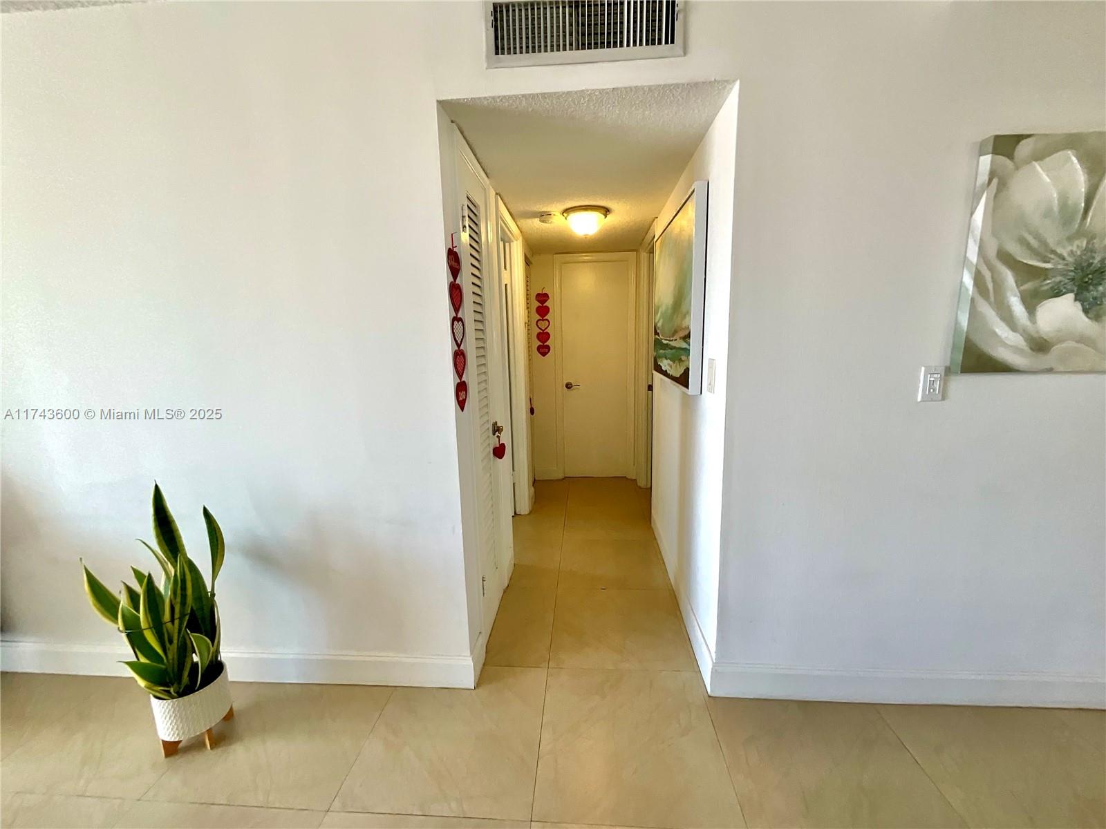 MEADOWBROOK TOWERS CONDO - Residential