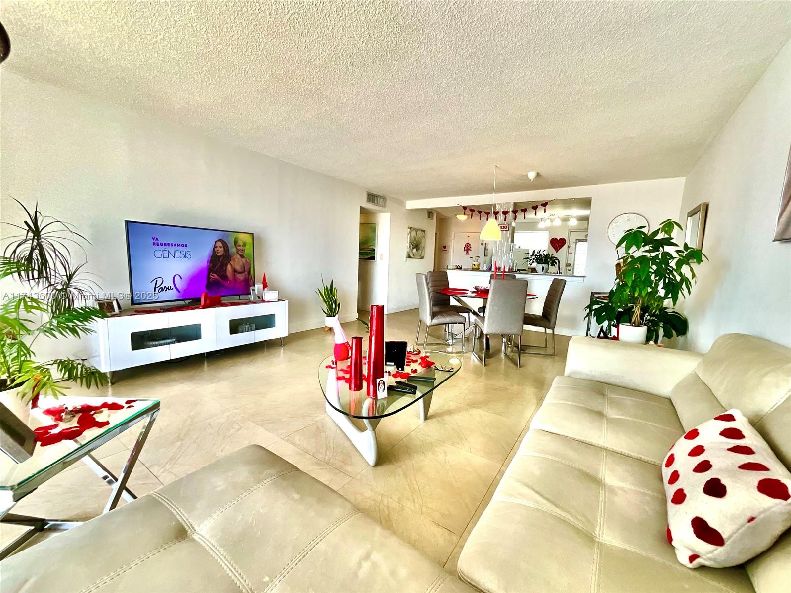 MEADOWBROOK TOWERS CONDO - Residential