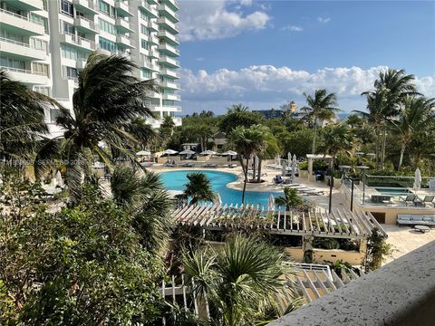 300 S Pointe Dr 501 Miami Beach FL 33139