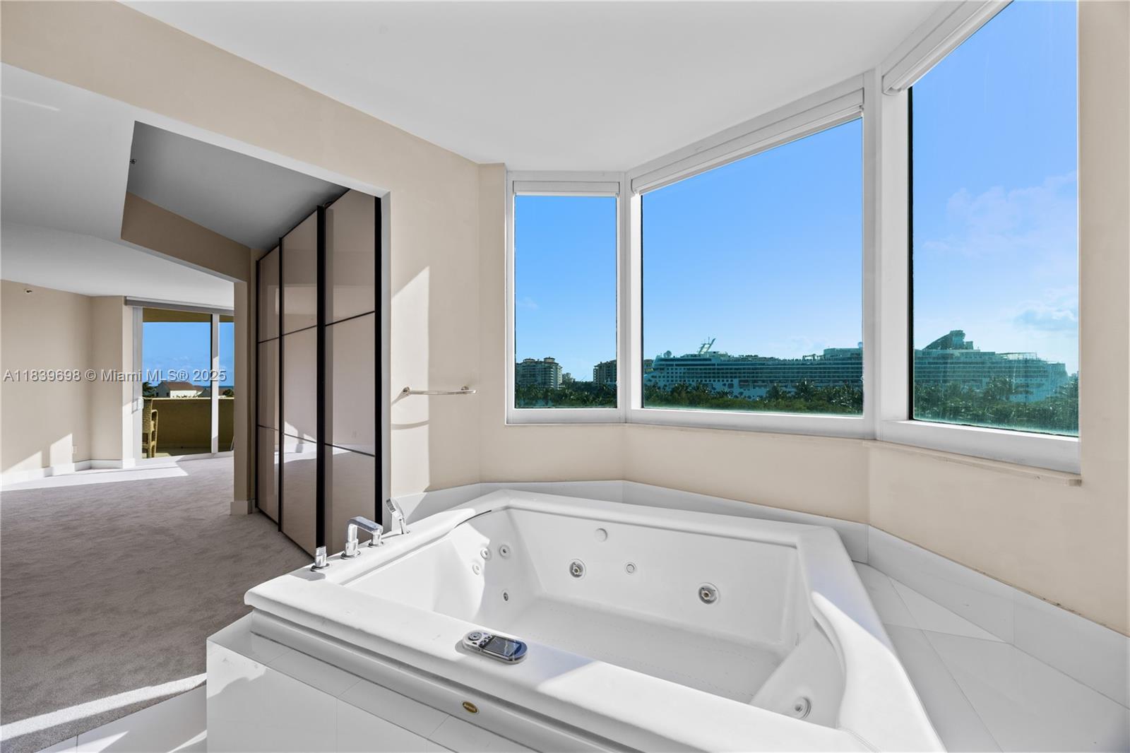 PORTOFINO TOWER CONDO - Residential