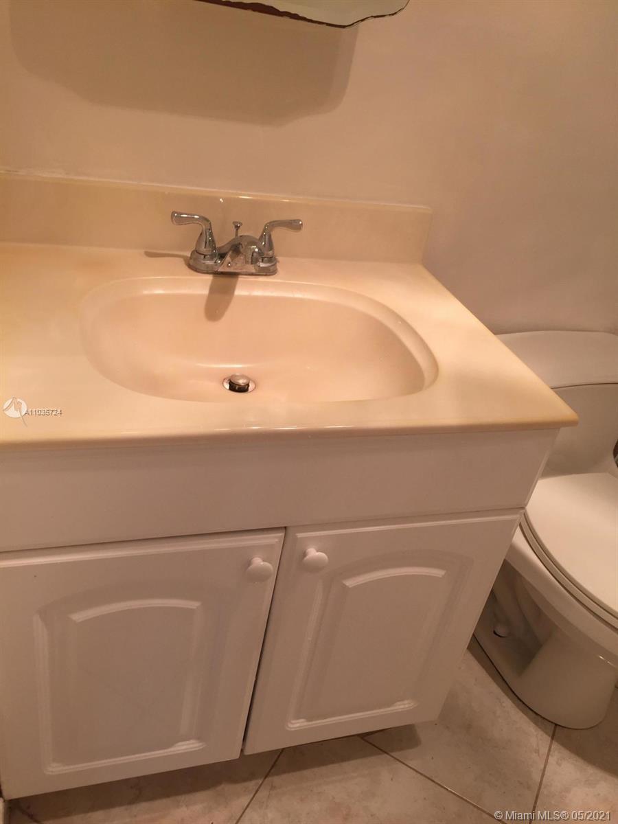 SALISBURY CONDOS - Residential Lease