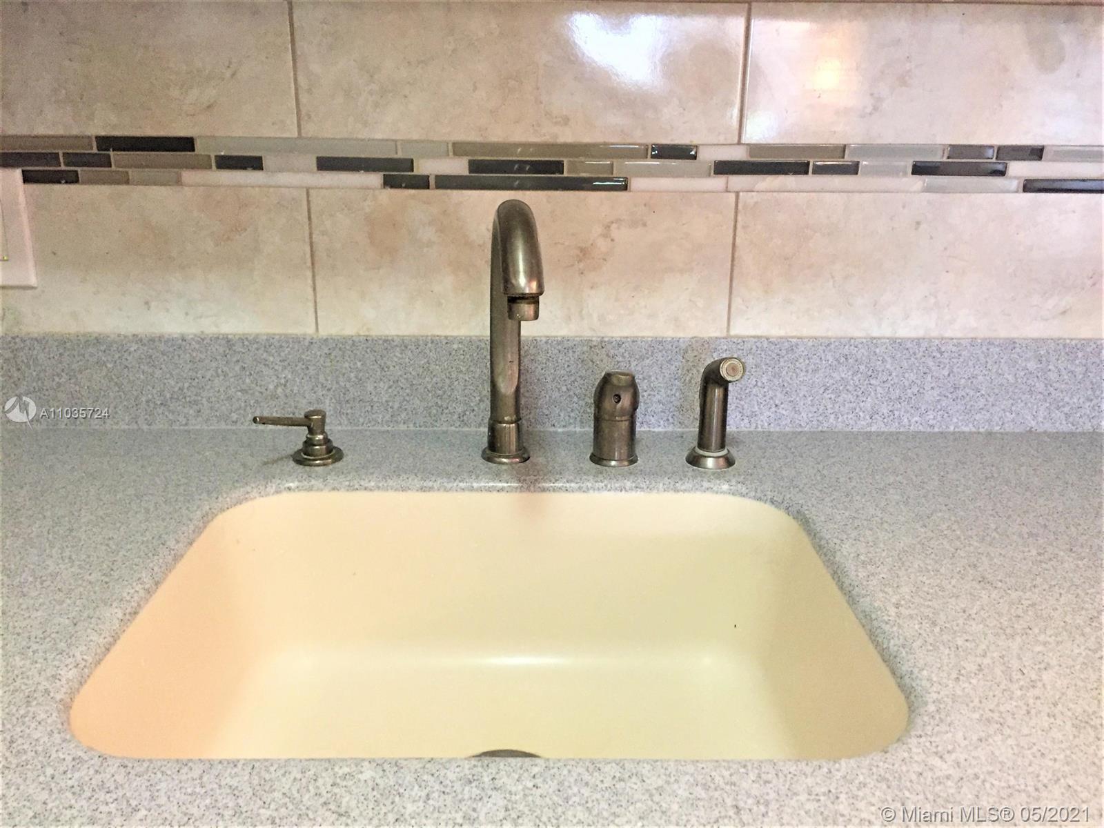 SALISBURY CONDOS - Residential Lease