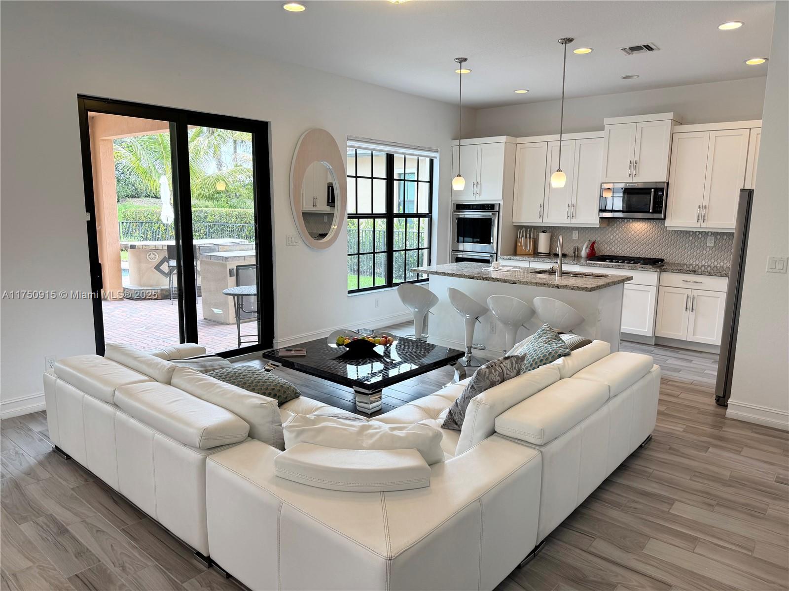 11455 Solstice Cir