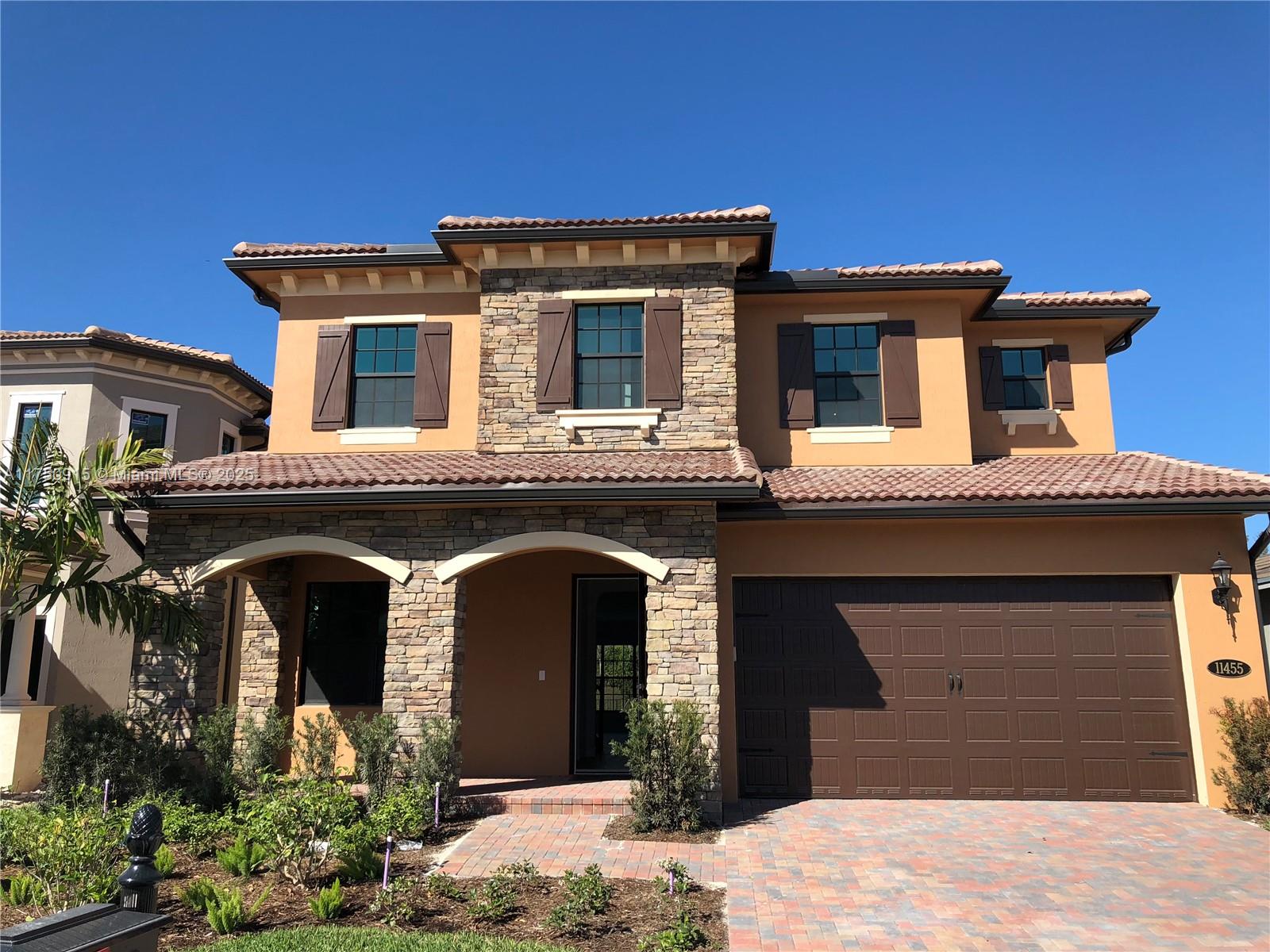 Property for Sale at 11455 Solstice Cir, Parkland, Broward County, Florida - Bedrooms: 4 
Bathrooms: 4  - $1,199,999