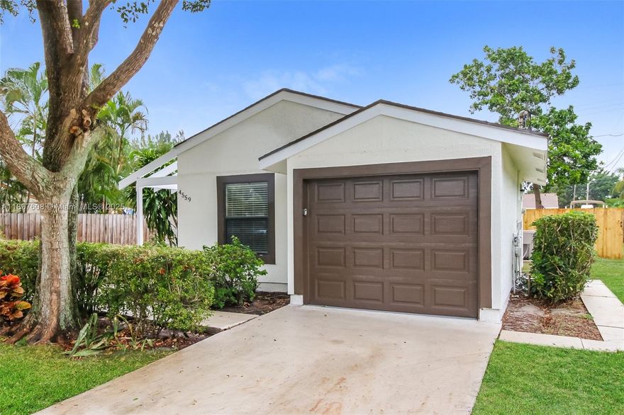 Beautiful home offers 3 bedroom and 2 bathroom with vinyl and tile type flooring. Home has 1 attached car garage space. This home offers a spacious kitchen, updated bathrooms and is located in a beautiful location. The living room is stunning and has tons of natural lighting. The beautiful patio offers plenty of open space for enjoying gorgeous days outdoors. The private fenced in backyard is perfect for pets or for enjoying gorgeous days outdoors. This home won't last long. Apply today!
NOTE: Resident is responsible for installing their own washer & dryer. Move in dates are tentative and subject to change. All our homes convey in safe, clean & fully functional conditions. Prices and availability are subject to change at any time.