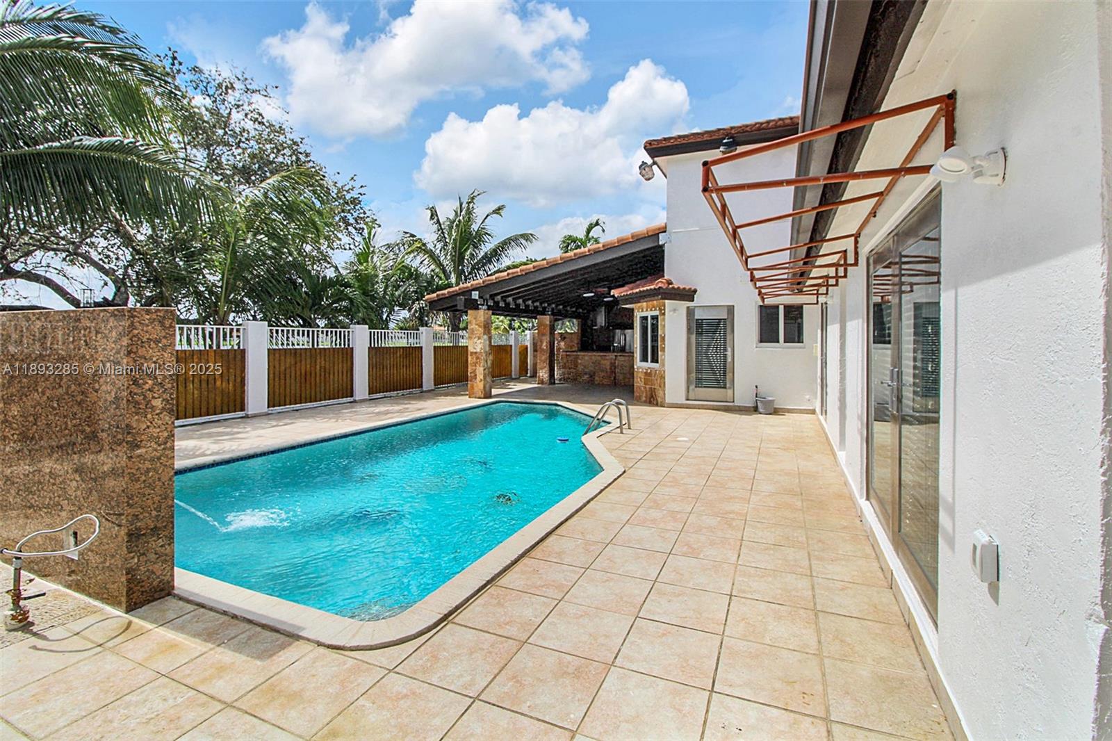 MARBELLA PARK 4TH ADDN - Residential