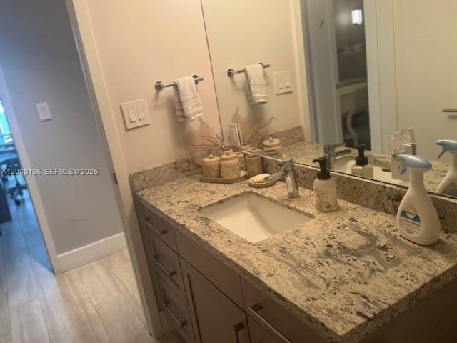 THE CARRIAGE HOUSE CONDO - Residential