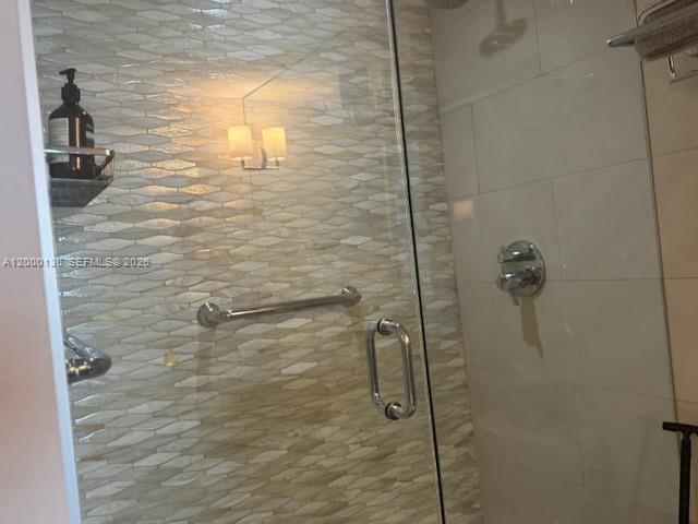 THE CARRIAGE HOUSE CONDO - Residential