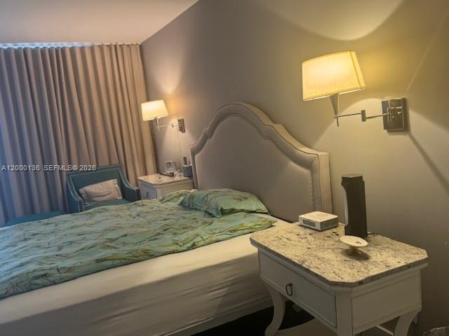 THE CARRIAGE HOUSE CONDO - Residential