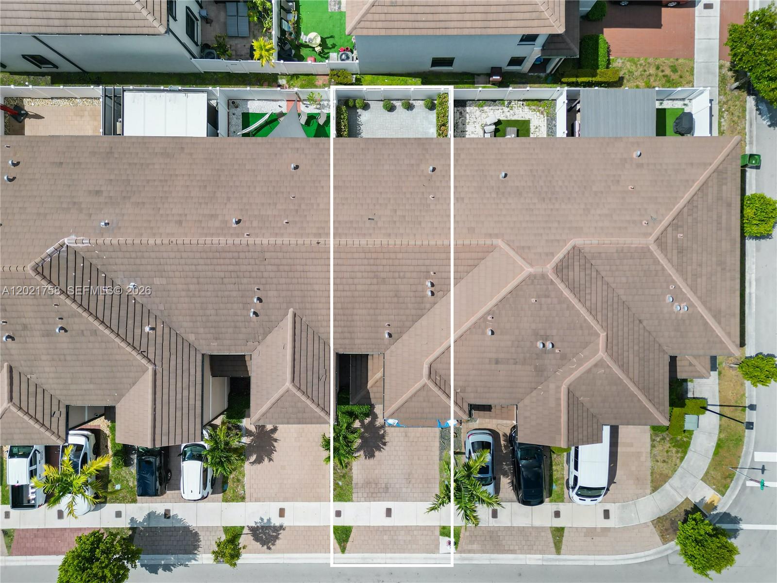 AQUABELLA SECTION ONE - Residential