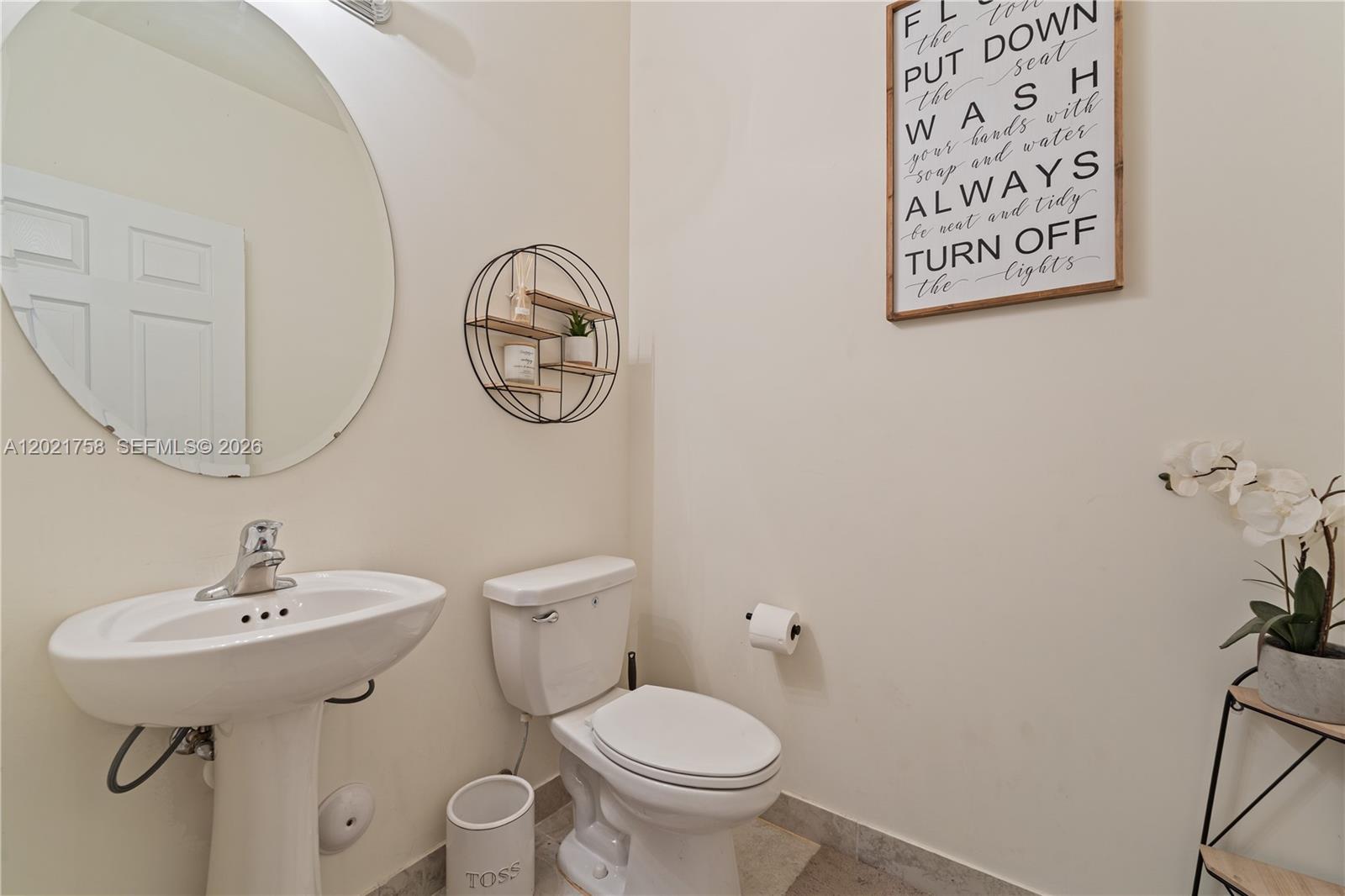 AQUABELLA SECTION ONE - Residential