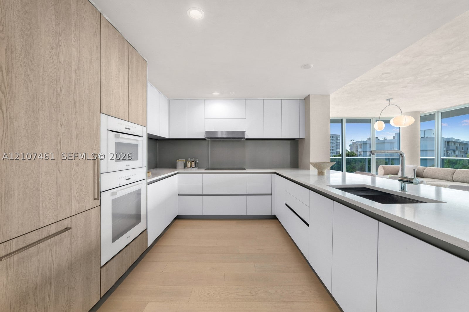 9201 E Bay Harbor Dr 602