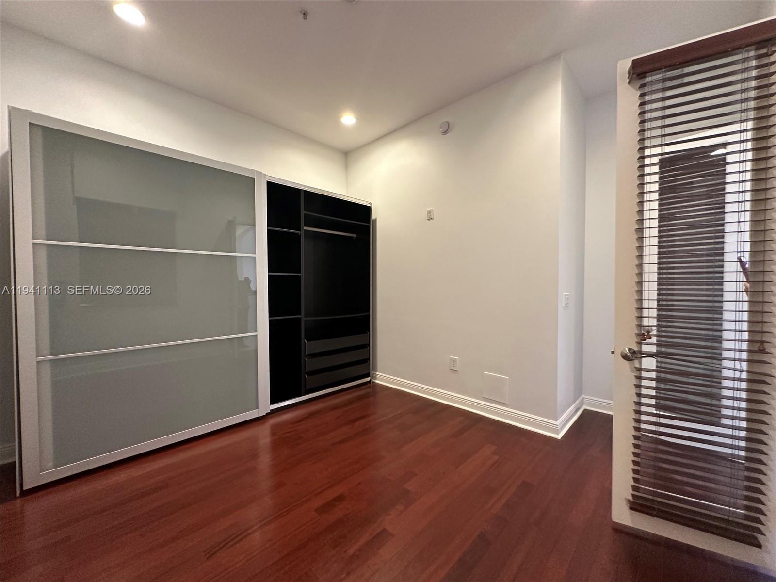 VILLA CASTILLE CONDO - Residential Lease