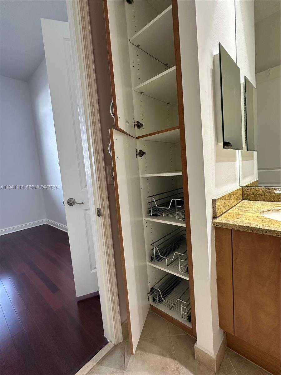 VILLA CASTILLE CONDO - Residential Lease