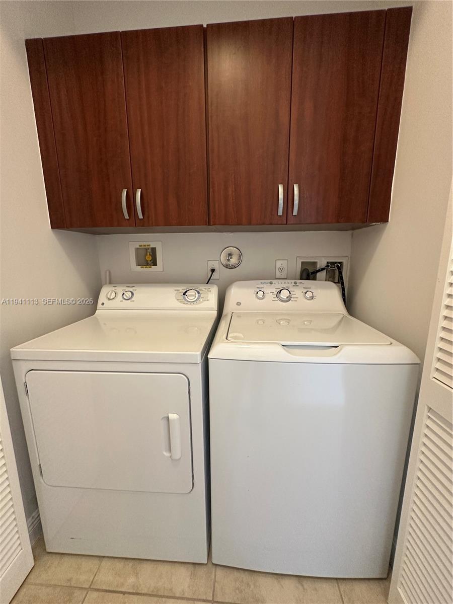 VILLA CASTILLE CONDO - Residential Lease