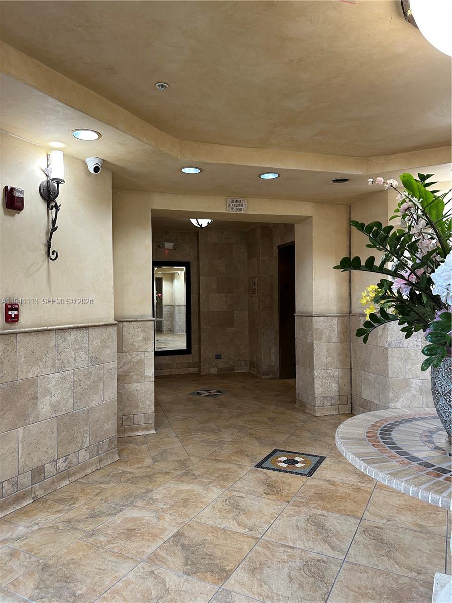 VILLA CASTILLE CONDO - Residential Lease