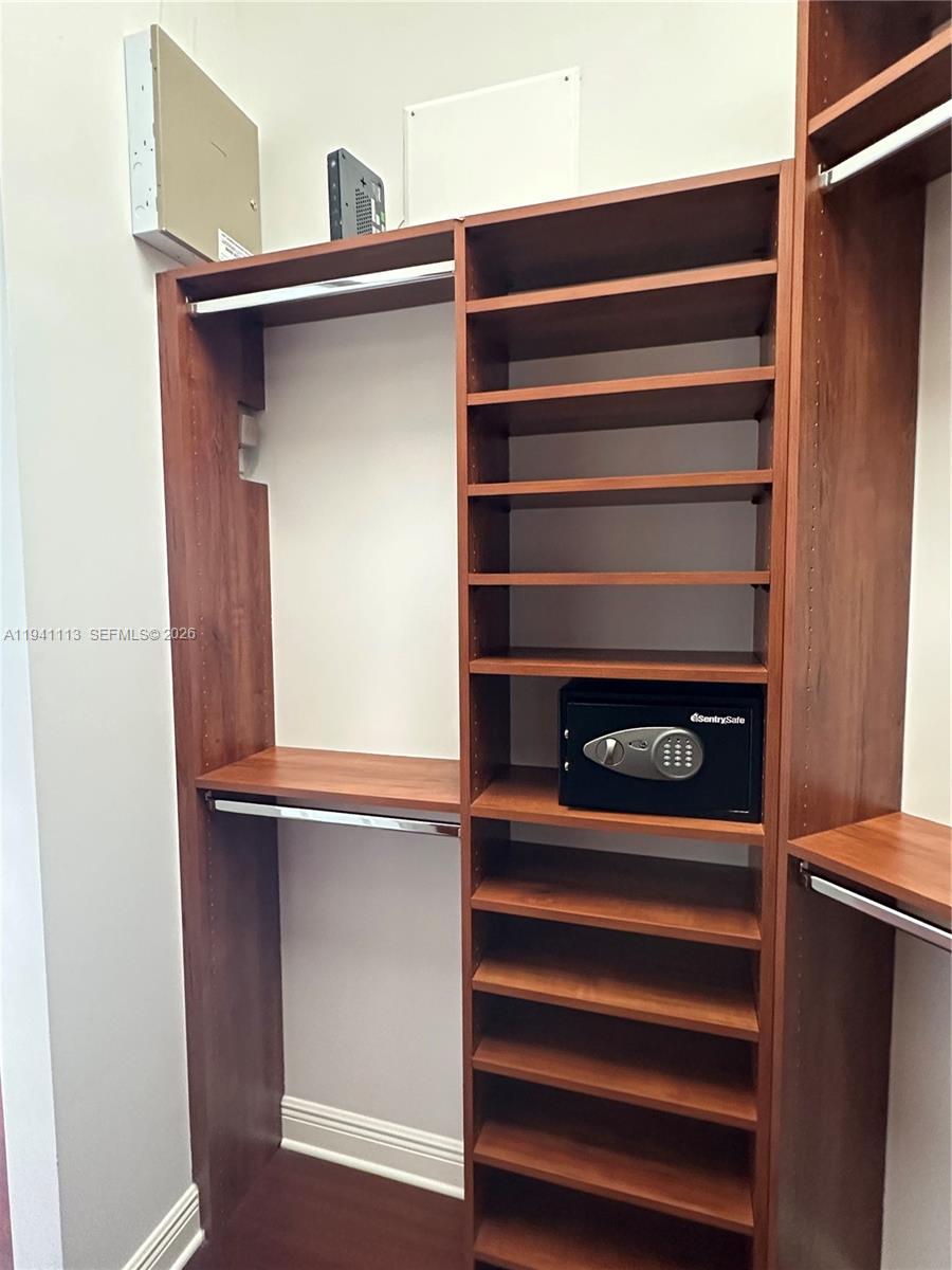 VILLA CASTILLE CONDO - Residential Lease