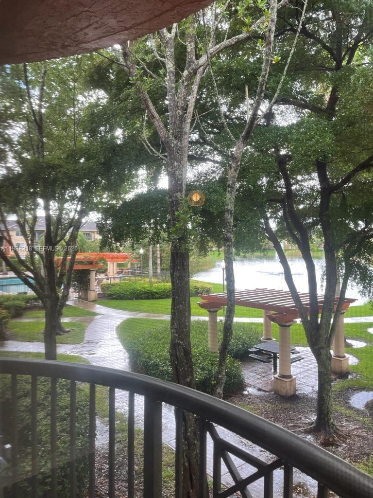 GRAND ISLES CONDO - Residential