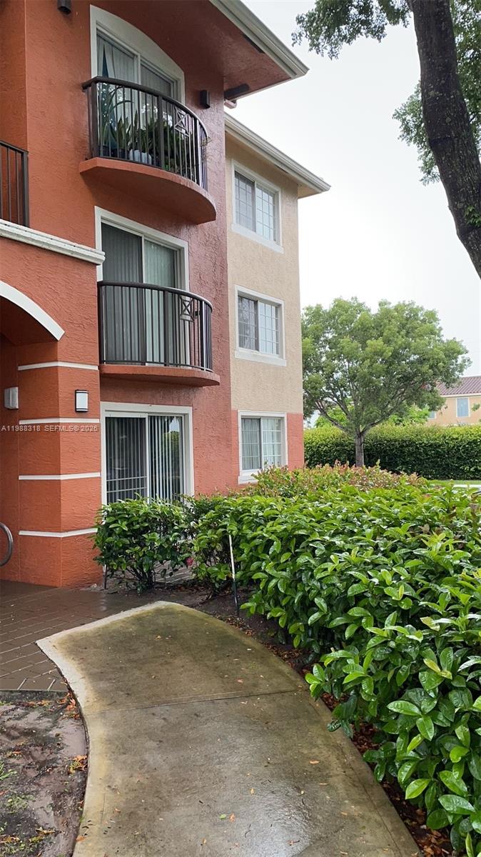 GRAND ISLES CONDO - Residential