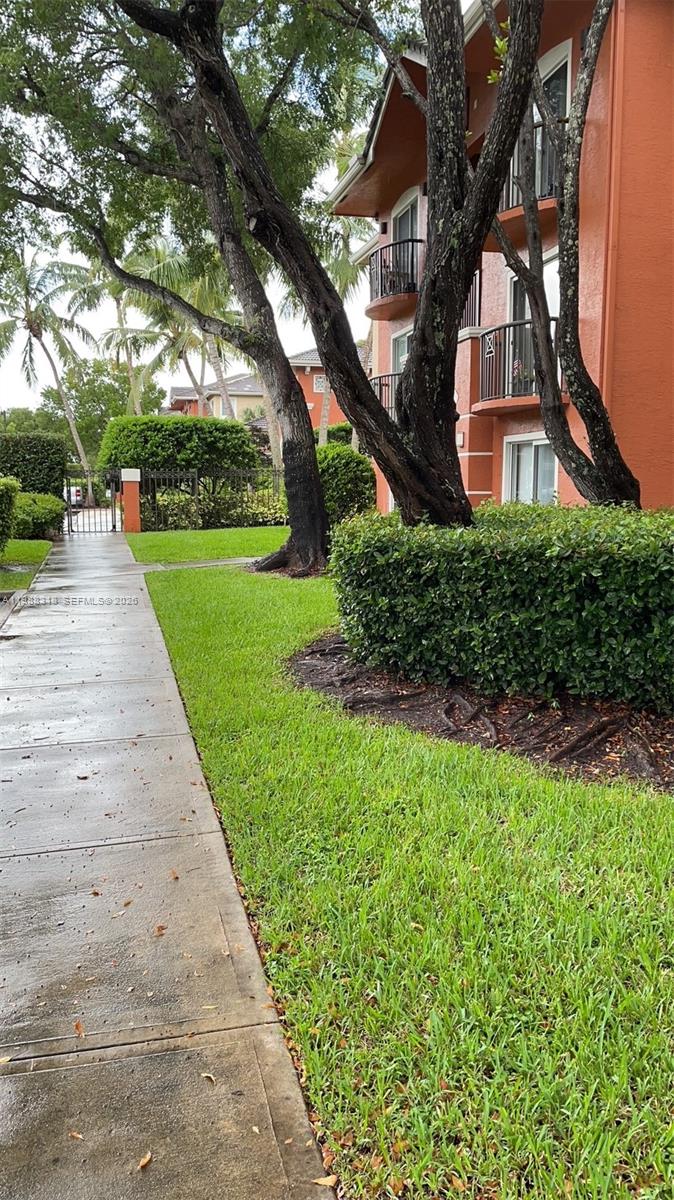 GRAND ISLES CONDO - Residential