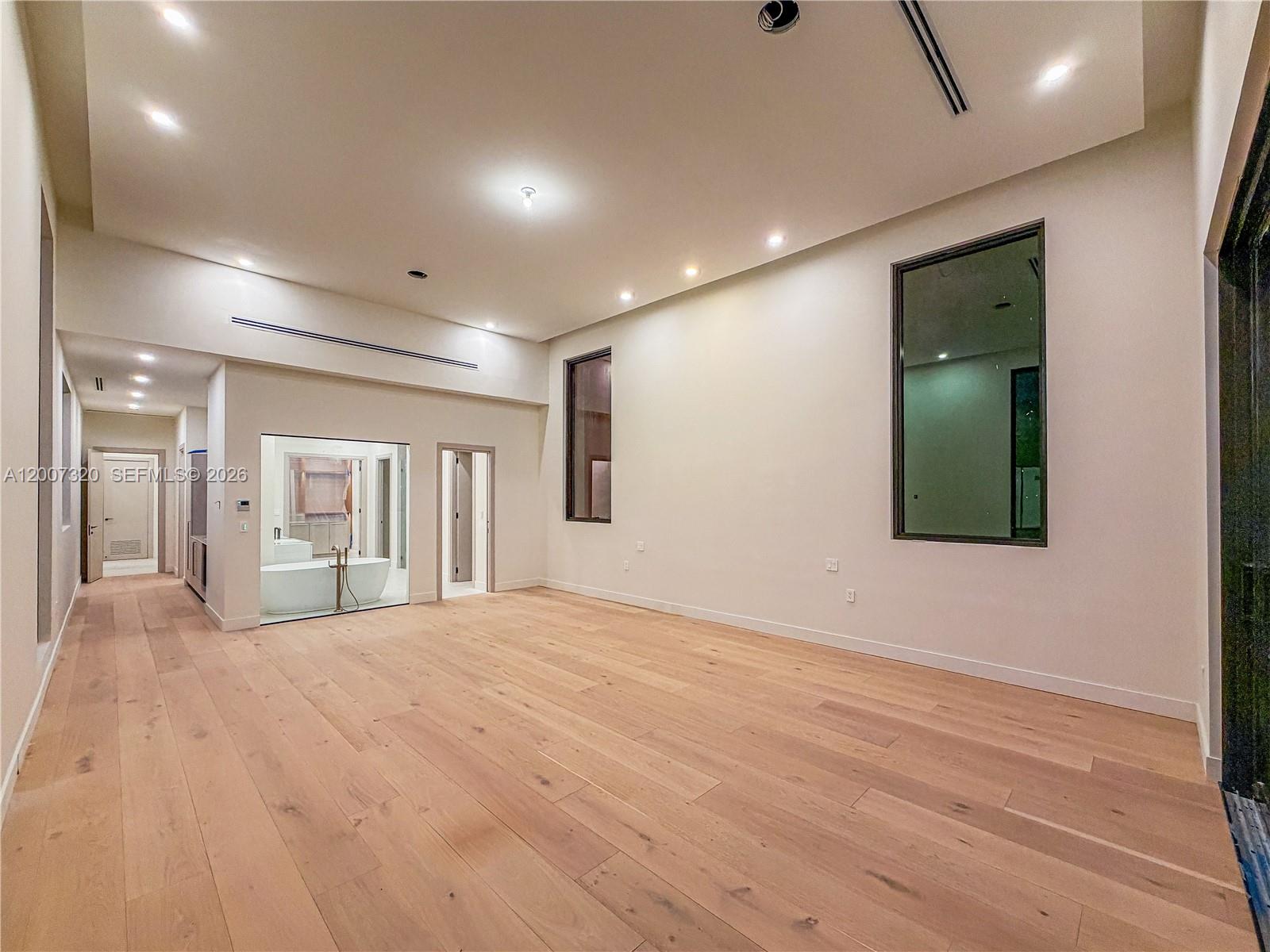 BAY RIDGE ESTS - Residential