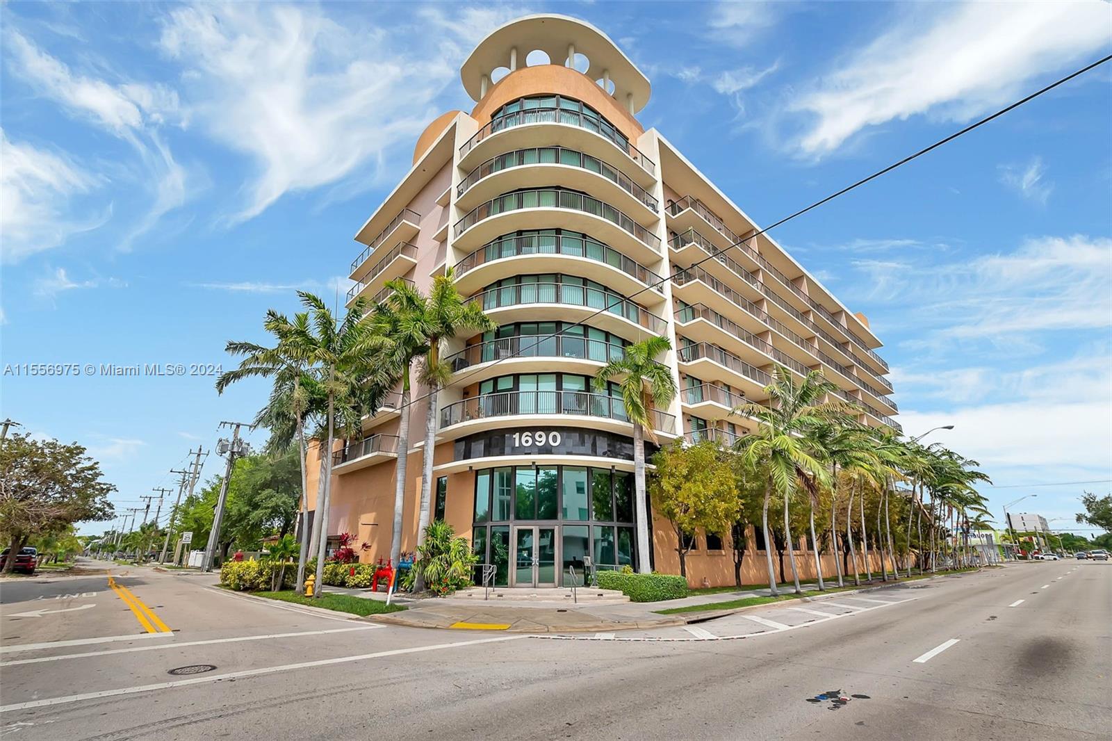CORAL POINTE CONDO - Residential Lease