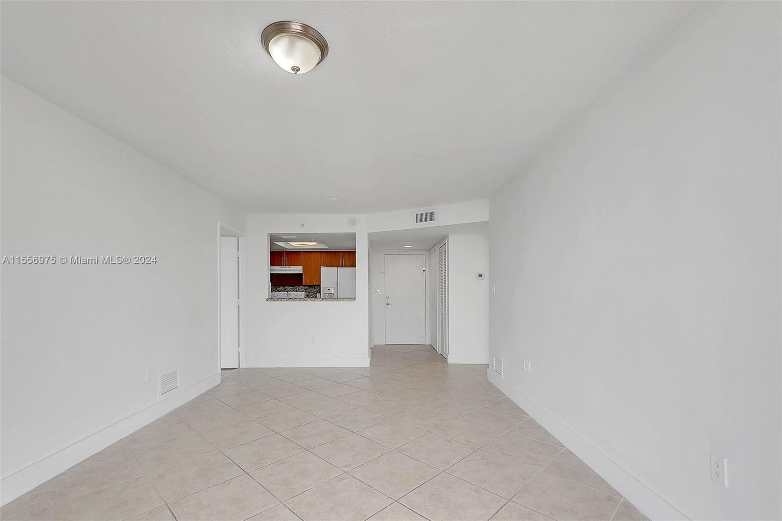 CORAL POINTE CONDO - Residential Lease