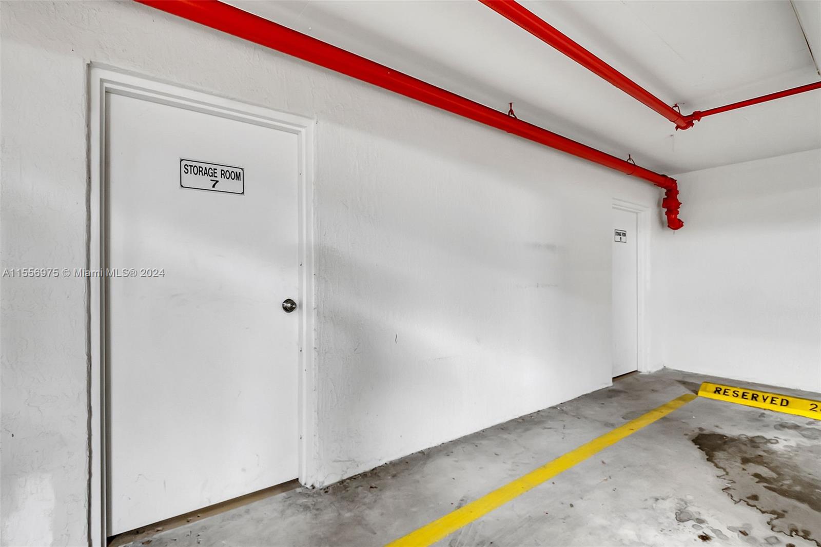 CORAL POINTE CONDO - Residential Lease