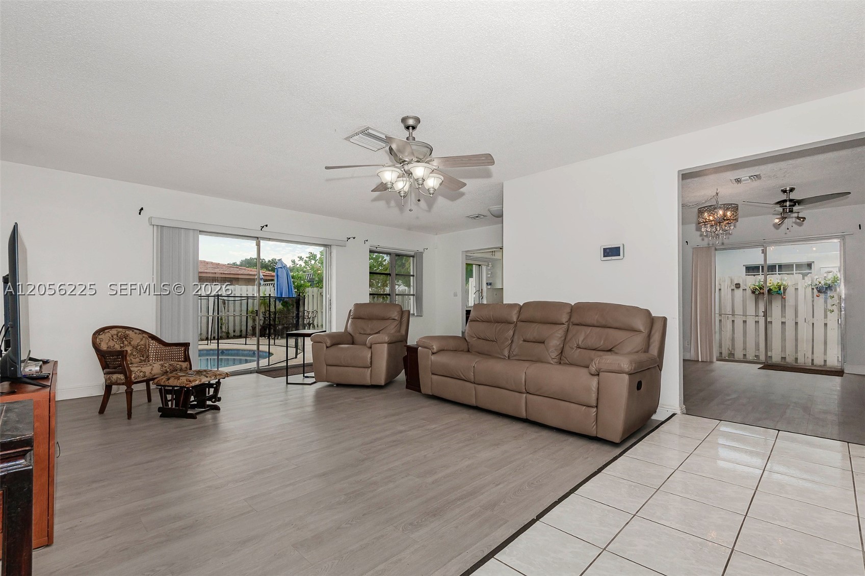 8210 NW 68th Ter