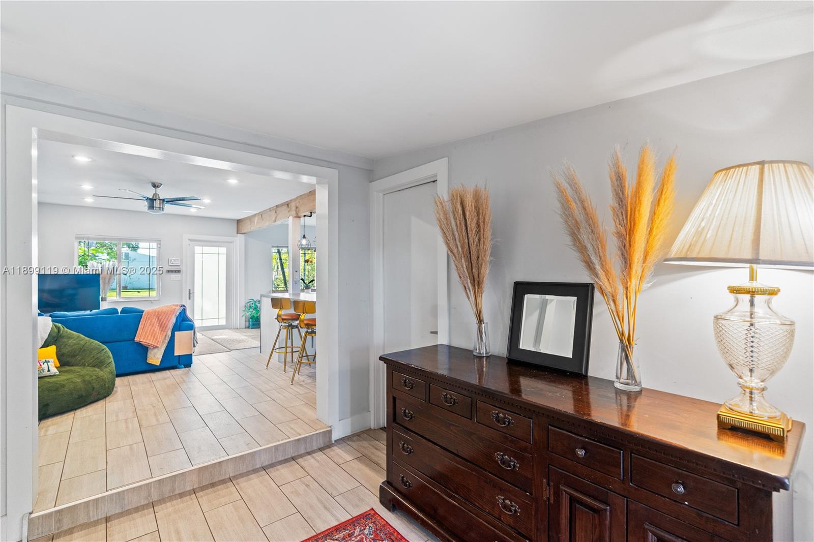HOLLYWOOD PARK - Residential
