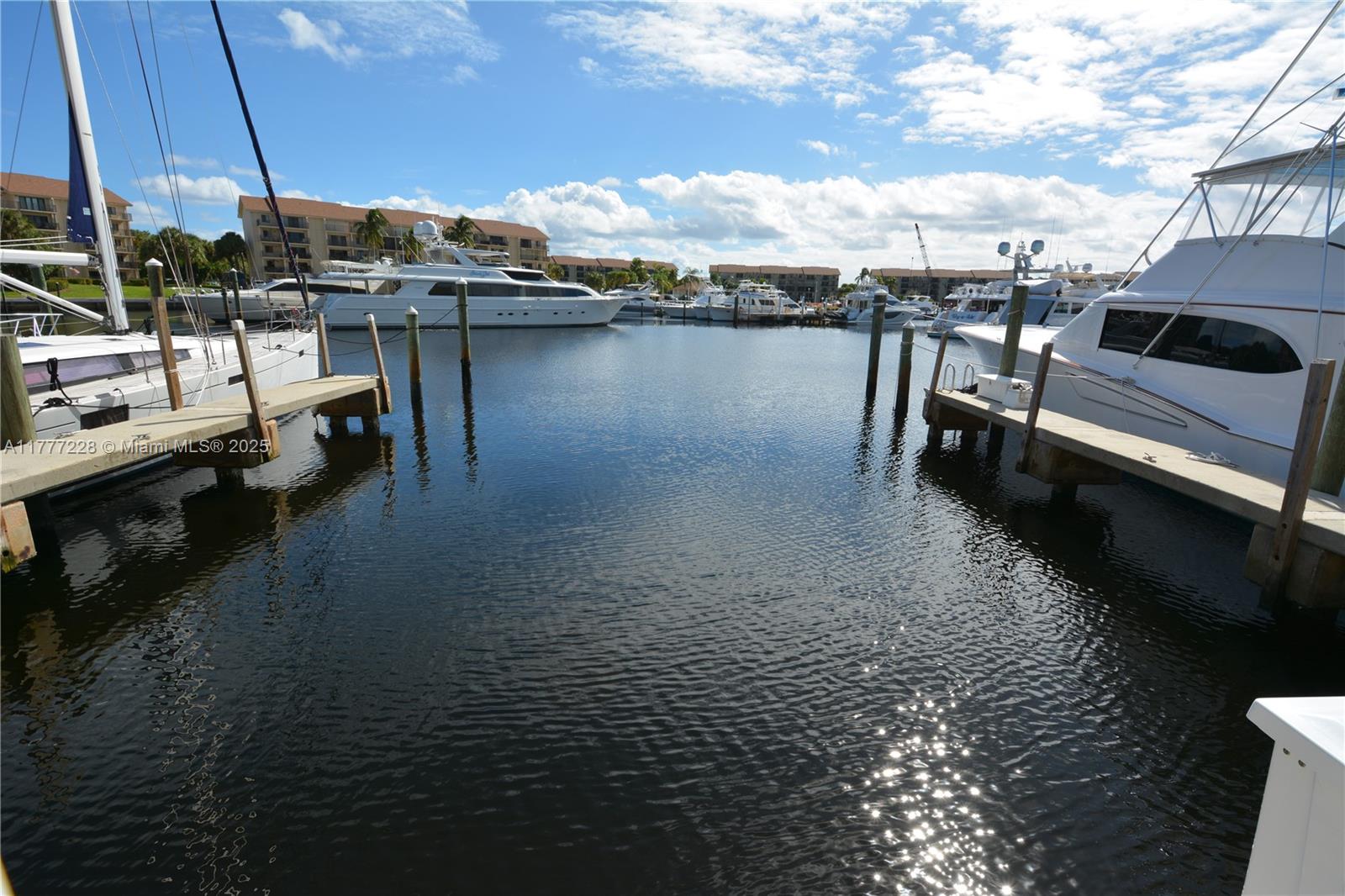 BLUFFS MARINA CONDO - Land