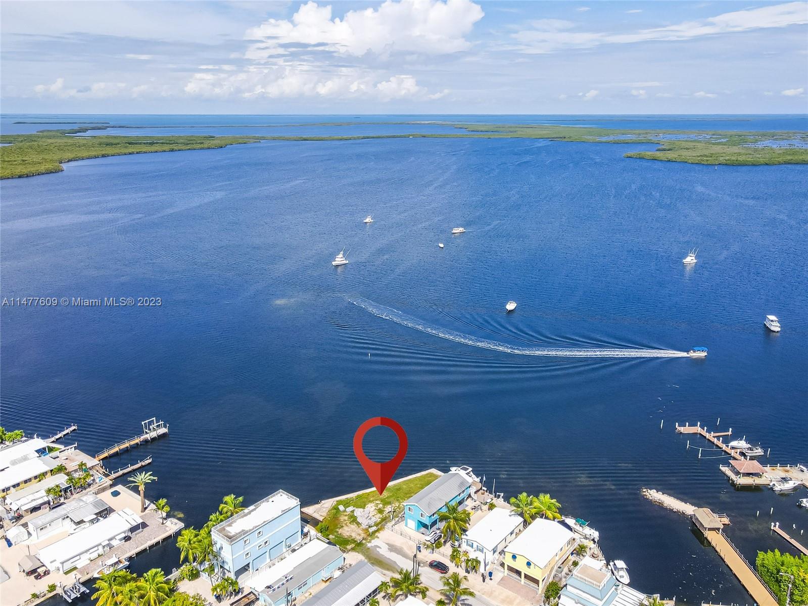 KEY LARGO TRAILER VILLAGE - Land