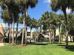 Miami, Florida 33173, United States, 1 Bedroom Bedrooms, ,2 BathroomsBathrooms,Residential,Pending,40962