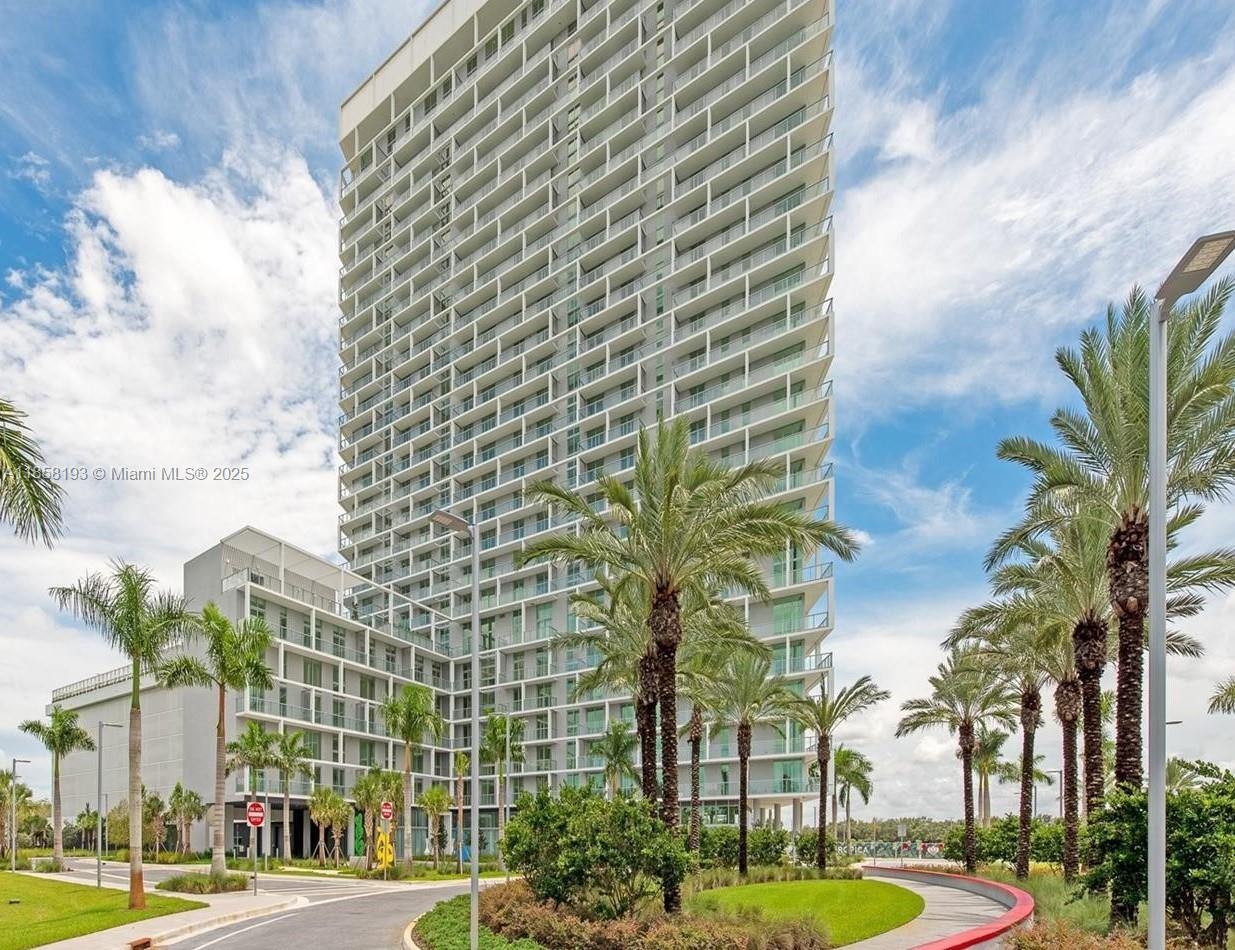 Luxurious 2 BED + DEN, 2 bath and 2 PARKING SPACES condo in masterfully planned community. This unit has south exposure, with incredible skyline's views. Gourmet kitchen, Italian cabinets, quartz countertop, stainless steel appliances. Floor to ceiling impact windows and ceiling glass doors. Great amenities: infinity pool, state of the art gym by Technogym, sauna, theater, business center, and more. Pet friendly. Located next to shopping and entertainment destination as Sawgrass Mills and the FLA Arena, home of the Florida Panthers.