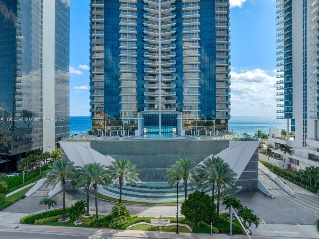 JADE OCEAN CONDO - Residential Lease