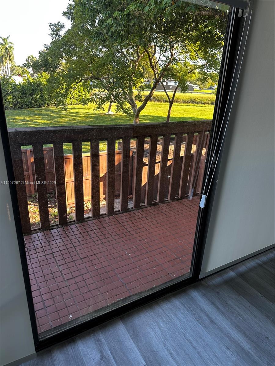 SNAPPER VILLAGE CONDO PHA - Residential Lease