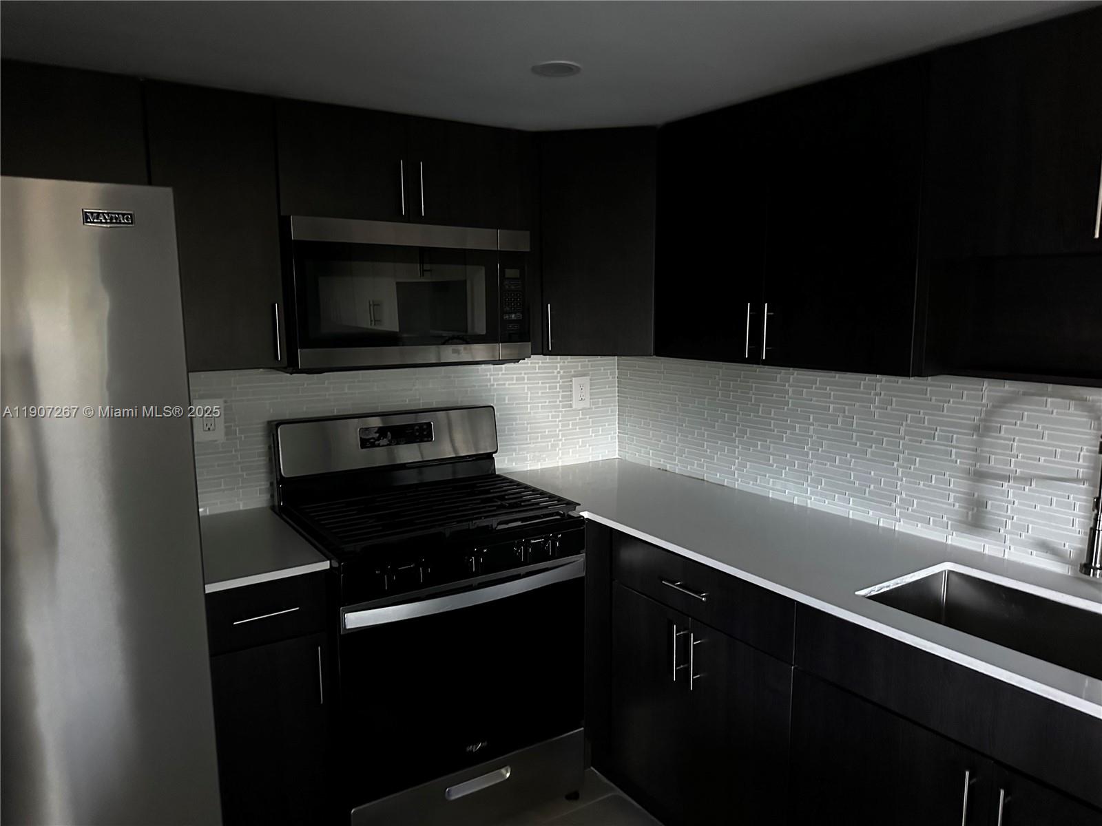 SNAPPER VILLAGE CONDO PHA - Residential Lease