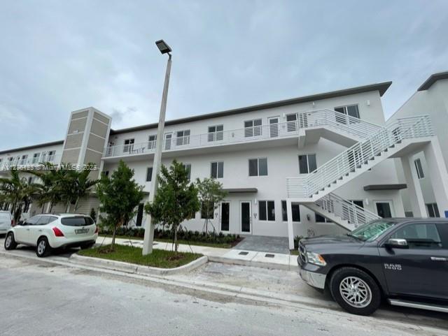 landmark at doral - Residential