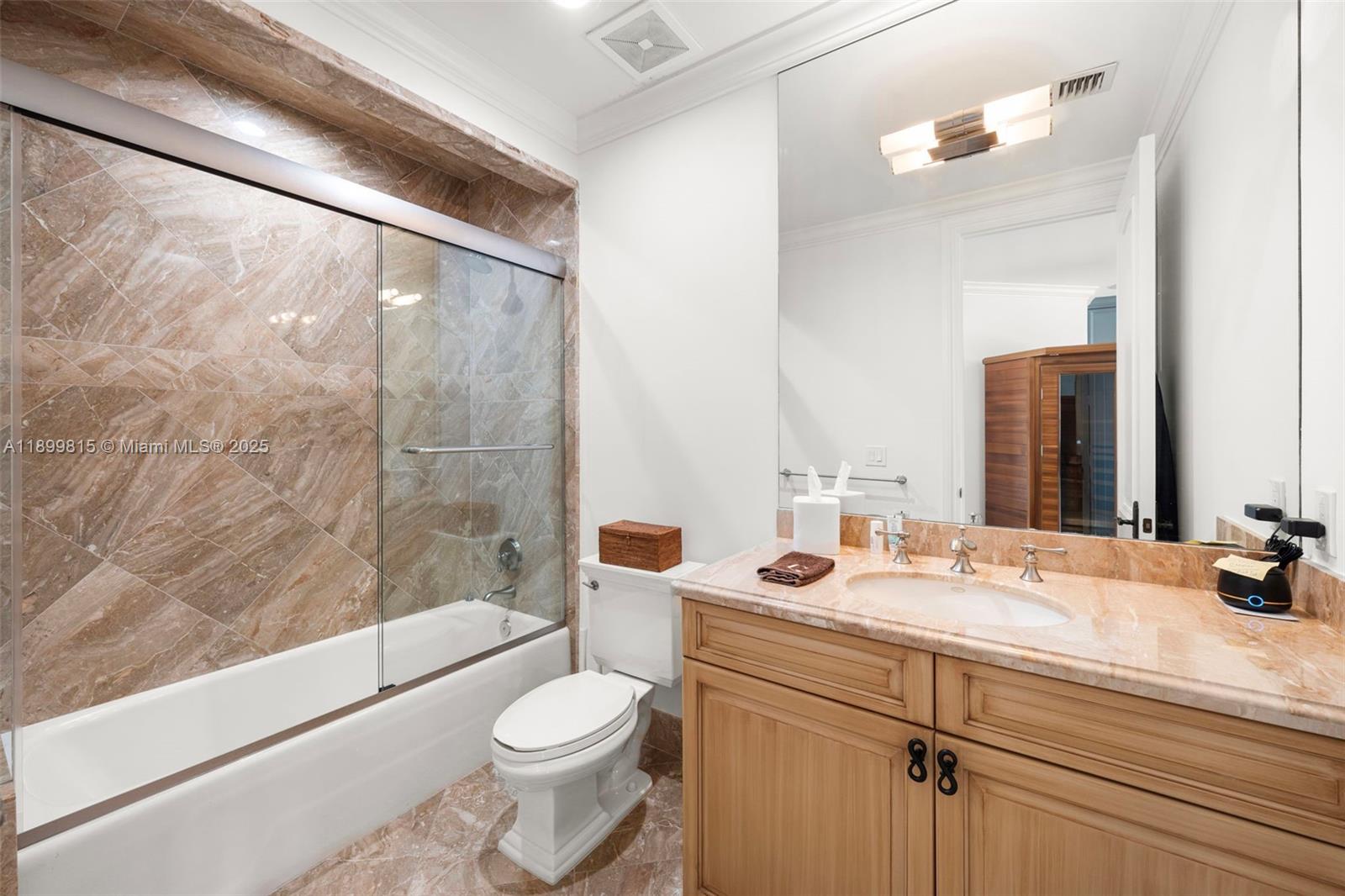 CORAL RIDGE COUNTRY CLUB - Residential