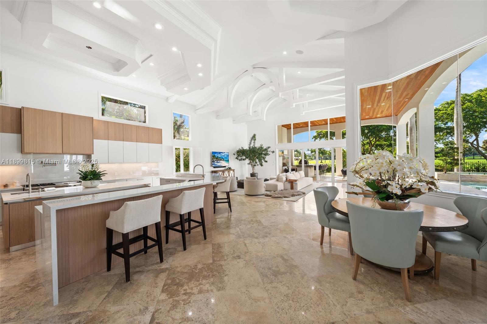 CORAL RIDGE COUNTRY CLUB - Residential